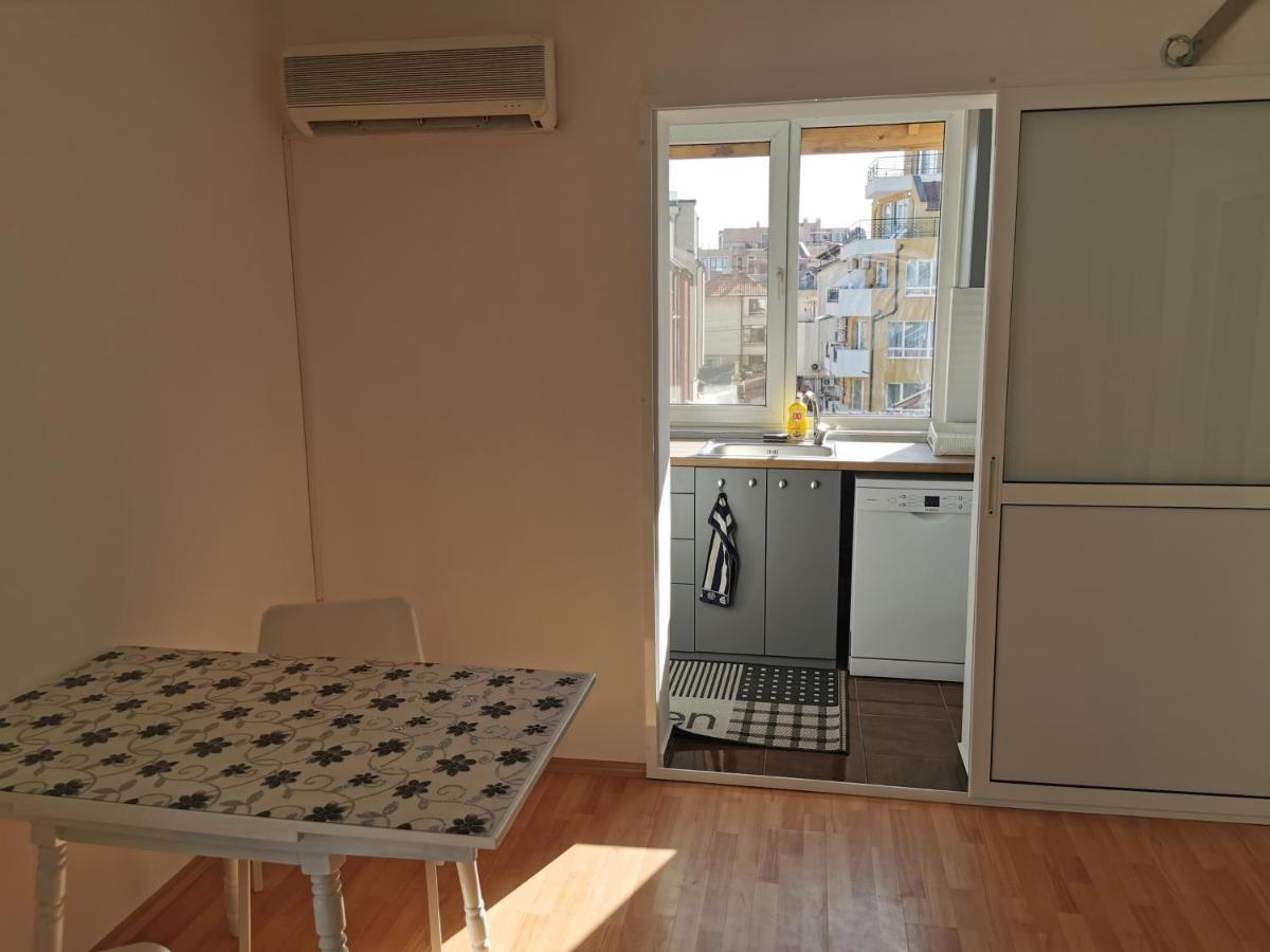 4Th Floor Apartman Burgasz Kültér fotó